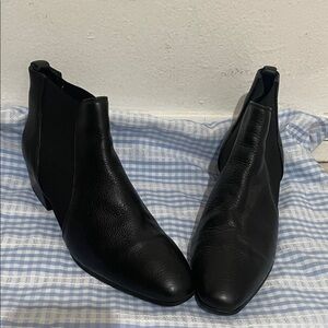 Black Ankle Boots Aquatalia 8